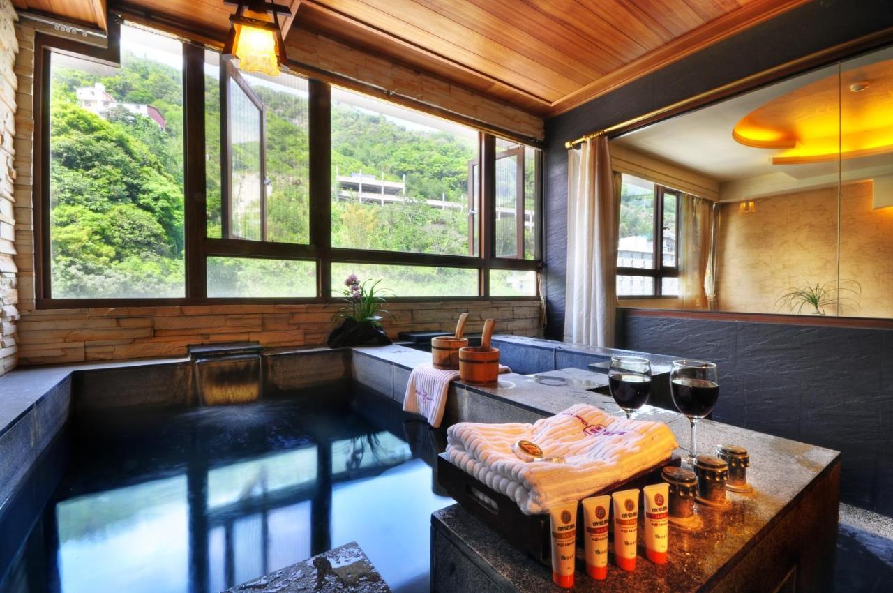 Chief Villa Hot Spring Resort Ren'ai Esterno foto